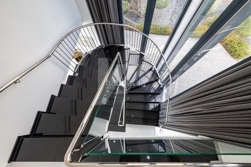 Foto 569900e6-2dfa-4e81-85c2-ffb06685b227. Xalet amb calefacció aparcament piscina a La Fustera Benissa