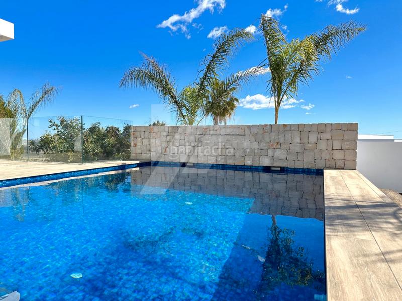 Foto 4eaa6751-8782-4864-bf50-08e8fe3c7dfb. Chalet mit heizung parking pool in Benimeit-Tabaira Moraira