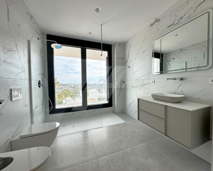 Foto 65ae621c-ef26-443b-be2a-a07d8f7c1fc3. Chalet con riscaldamento parcheggio piscina in Benimeit-Tabaira Moraira