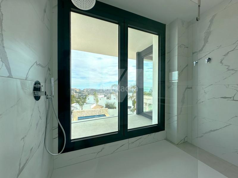 Foto b01096d8-7689-43c7-91d3-c96a732bbc40. Chalet con riscaldamento parcheggio piscina in Benimeit-Tabaira Moraira