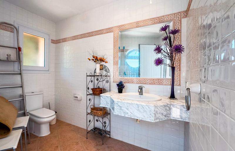 Foto 90232b3e-f27a-4eb9-a67d-7d9a59fa0e5e. Xalet amb calefacció aparcament piscina a Pinar de Advocat-Cometa Moraira