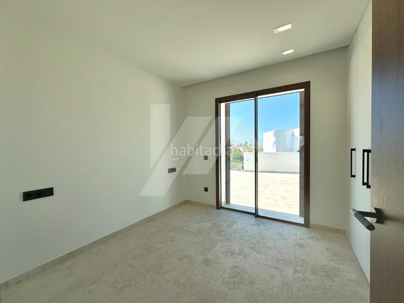 Foto df7861a5-1e27-45ef-84aa-5e3e170018f7. Chalet en La Fustera Benissa