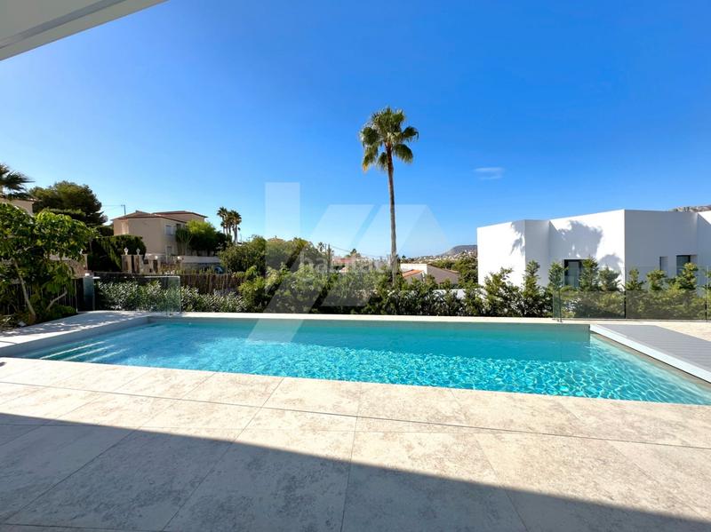 Foto fc236984-aea4-473a-a3f8-9d808b38a7ca. Chalet con riscaldamento parcheggio piscina in La Fustera Benissa