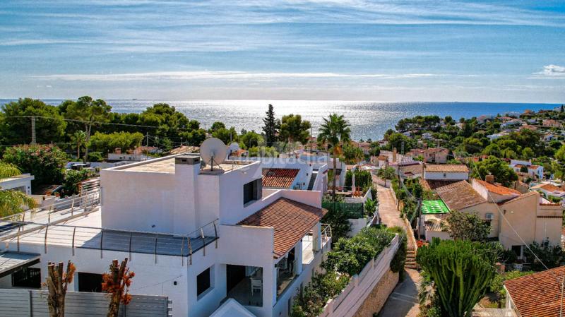 Foto 42ad1ea0-30f4-4c96-a9a8-4d960c27cca3. Chalet mit heizung parking pool in La Fustera Benissa