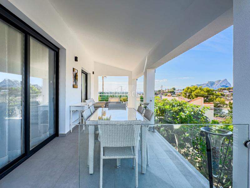 Foto 44b87aa0-d843-48a2-b773-aa992505128c. Chalet avec chauffage parking piscine dans La Fustera Benissa