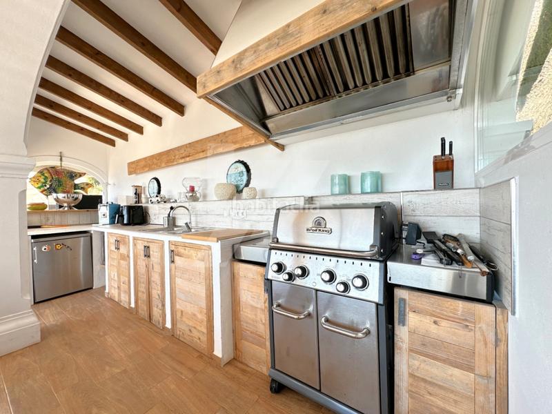 Foto 272bf137-827e-42e6-a317-d239051568e5. Chalet mit heizung parking pool in Pinar de Advocat-Cometa Moraira