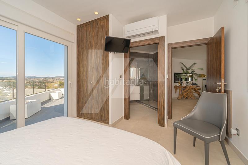 Foto 1a30fb13-e69a-48ba-a2c4-1d77d824461b. Chalet mit heizung parking pool in Paichi Moraira