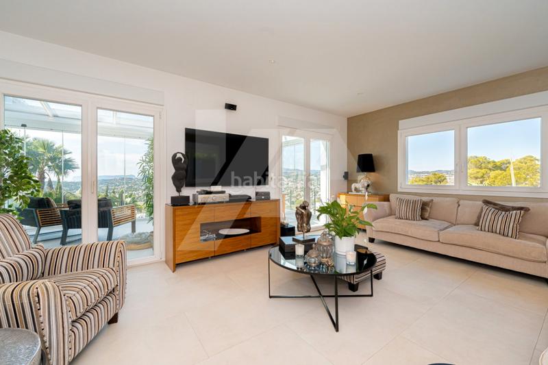 Foto 6fd3e8b7-c7c8-4382-a928-12904f88d042. Chalet avec chauffage parking piscine dans Paichi Moraira