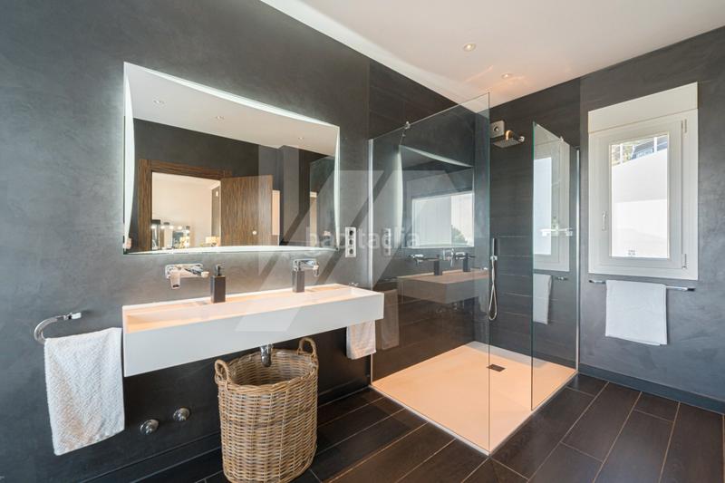 Foto c314f827-78fd-431e-ae0b-14a6b41ebe01. Chalet avec chauffage parking piscine dans Paichi Moraira