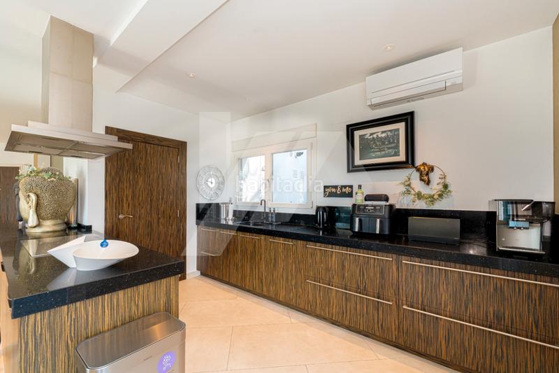 Foto 4c466de6-3158-4ede-a0e3-725f4b88dd79. Xalet amb calefacció aparcament piscina a Paichi Moraira