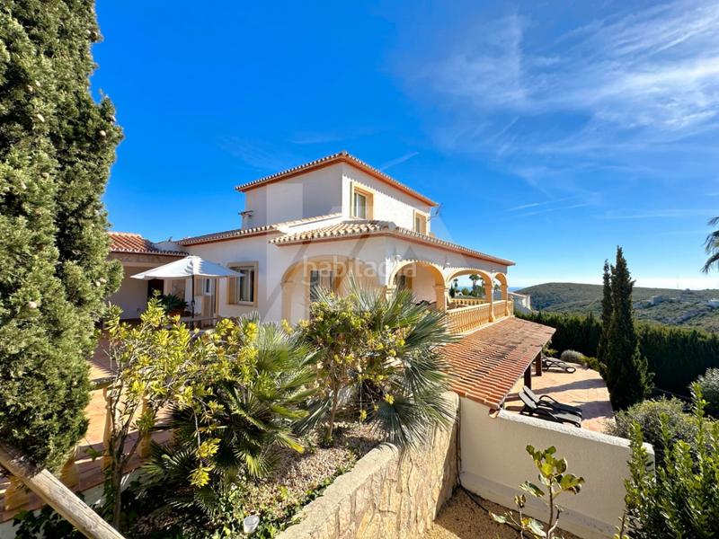 Foto ddada86b-12c5-4b23-b7d6-95833edc4936. Chalet mit heizung parking pool in Cumbre del Sol Poble Nou de Benitatxell (el)