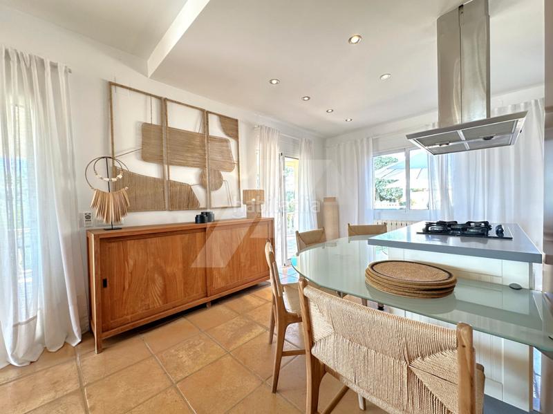 Foto aac197a7-df90-497a-b91f-bd81b0352804. Chalet avec chauffage parking piscine dans Cumbre del Sol Poble Nou de Benitatxell (el)