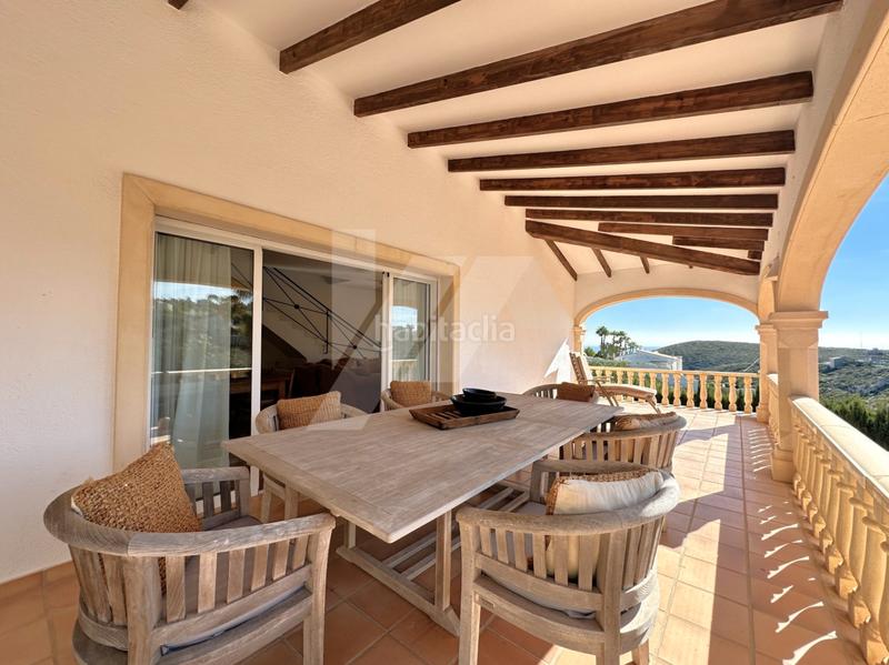 Foto cf3fad01-5c32-4408-8c31-78ea79e515bc. Chalet avec chauffage parking piscine dans Cumbre del Sol Poble Nou de Benitatxell (el)