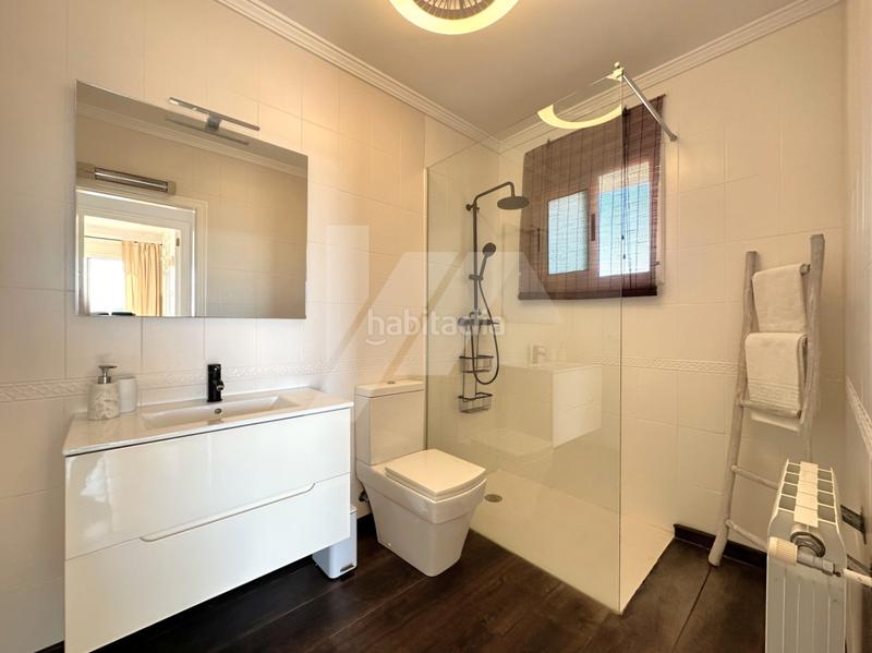 Foto 8cadeadf-174c-487c-bcbb-b97b9c7dc860. Chalet con riscaldamento parcheggio piscina in Cumbre del Sol Poble Nou de Benitatxell (el)