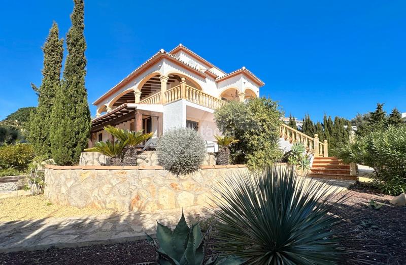 Foto d216f2a3-6d6d-4163-89c2-3919ae94e6e9. Chalet con riscaldamento parcheggio piscina in Cumbre del Sol Poble Nou de Benitatxell (el)