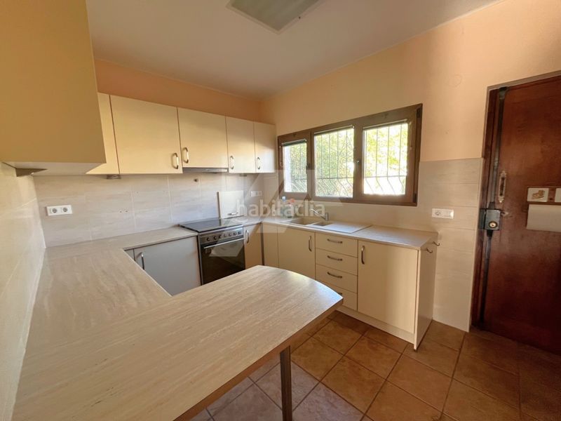 Foto f50ae1c3-10eb-441e-88cc-70311d32a9ea. Chalet en Cala Advocat-Baladrar Benissa