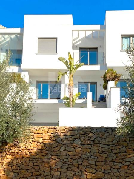 Foto 329c464b-259e-4b68-b83f-555b29f5898b. Casa adossada amb calefacció aparcament piscina a Benissa