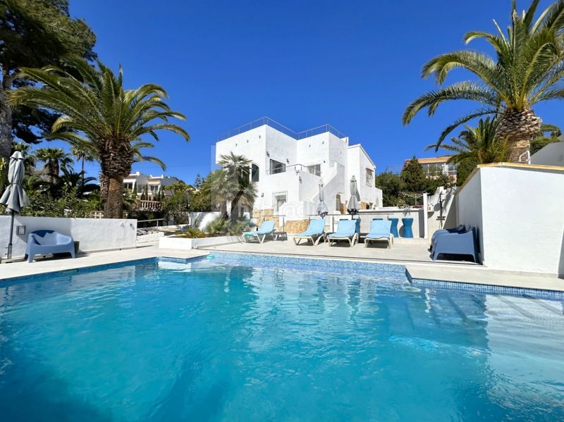 Foto be8cbe4e-5800-40b3-882f-b7e479dbc893. Xalet amb calefacció aparcament piscina a Moravit-Cap Blanc Moraira