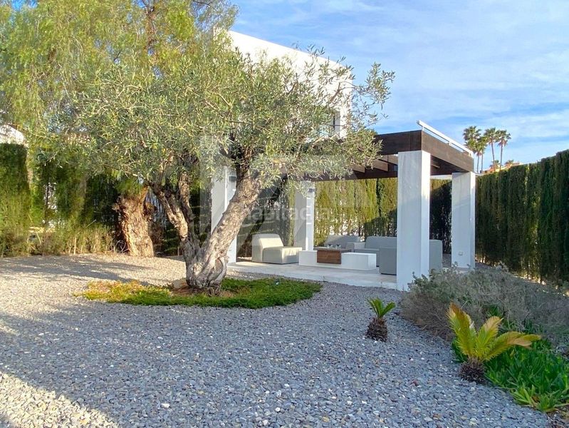 Foto 5ead3e5e-0082-41c5-a6be-e74c4aad9060. Xalet amb calefacció aparcament piscina a La Fustera Benissa