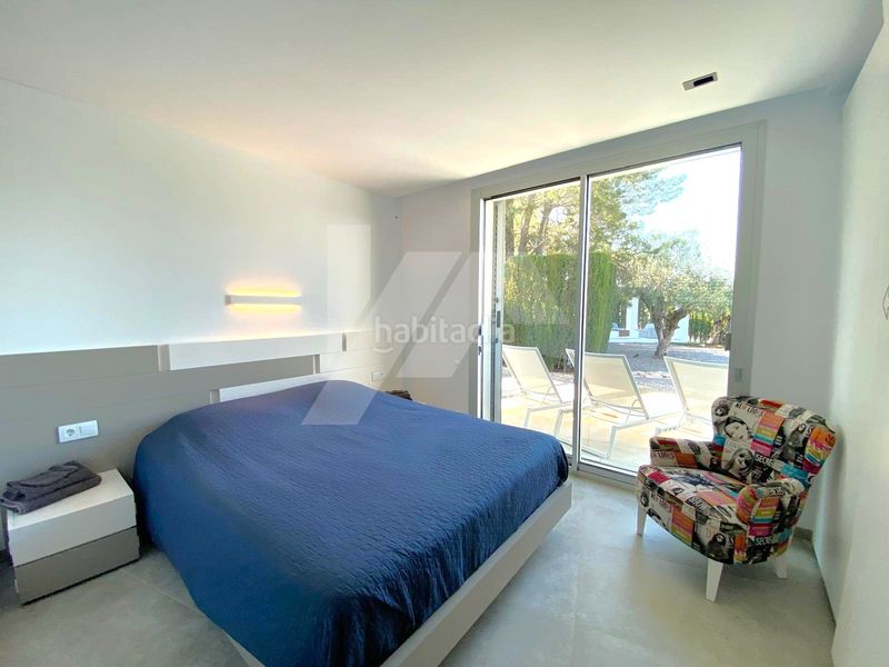 Foto 840bf738-841c-4813-aeab-254b785ac6fb. Xalet amb calefacció aparcament piscina a La Fustera Benissa