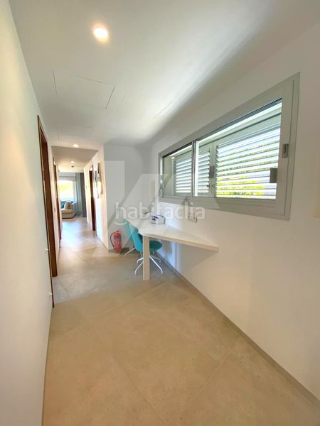 Foto dc0e42bd-3a22-484e-b590-8ff7d4e41631. Xalet amb calefacció aparcament piscina a La Fustera Benissa