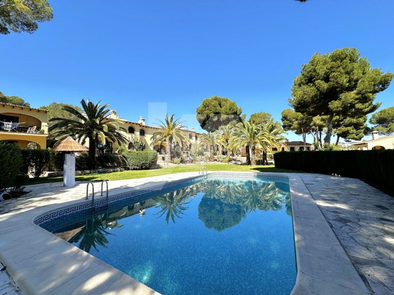 Foto 5c97a3b1-b15a-4035-91db-c16cc4570324. Apartament amb calefacció aparcament piscina a Benimeit-Tabaira Moraira