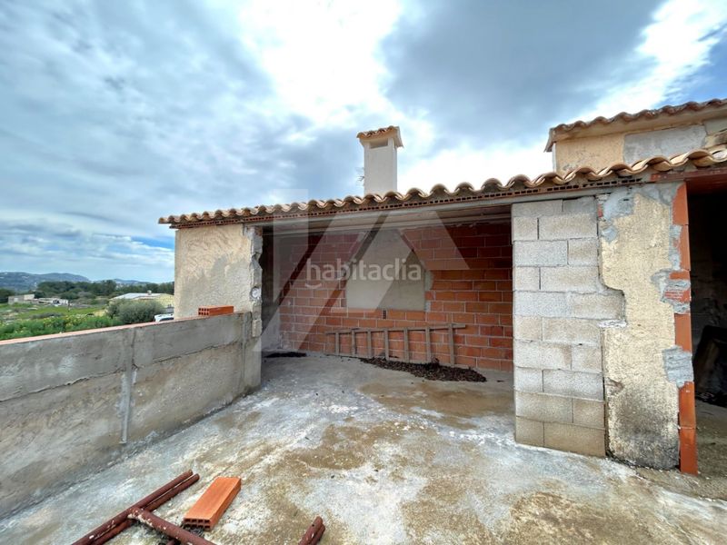 Foto aff9b1a0-3e58-47ce-b70e-999acbf6bdb3. Masia amb aparcament a Benissa pueblo Benissa