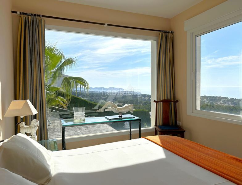 Foto 4262b492-773d-48e2-b9d3-0f90a1c3965b. Chalet en Gran Sol Calp