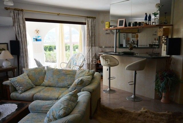Foto 9c841523-1277-47bc-b3dd-9d3384468aab. Chalet en Cometa Calp
