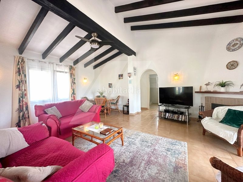 Foto cbbbe6fe-2266-4e69-9854-0ac9be51c658. Chalet en Paichi Moraira