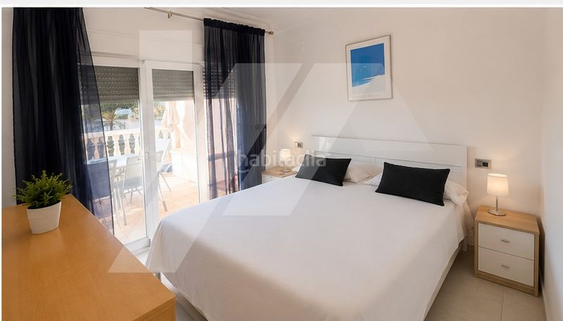 Foto a7cc0a33-2de9-4c6a-8772-50ea425dffed. Apartament amb calefacció aparcament piscina a La Fustera Benissa