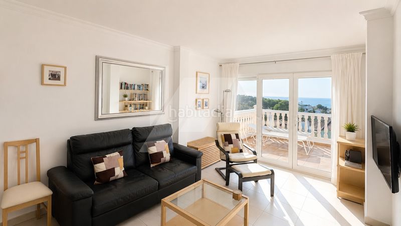 Foto af65b3db-f35b-4d03-b436-0fb284be8ac3. Apartament amb calefacció aparcament piscina a La Fustera Benissa