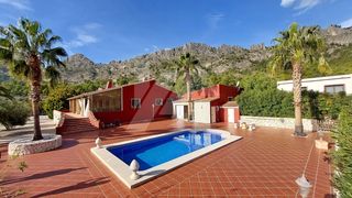 Masia a Finestrat Pueblo