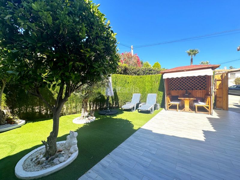 Foto f5a7e630-b931-4340-9ea7-8aacb57f7355. Casa pareada en Pinar de Advocat-Cometa Moraira
