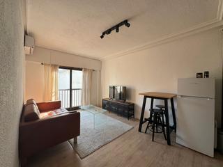 Appartement  Calle de san marcos. Vivienda con balcon