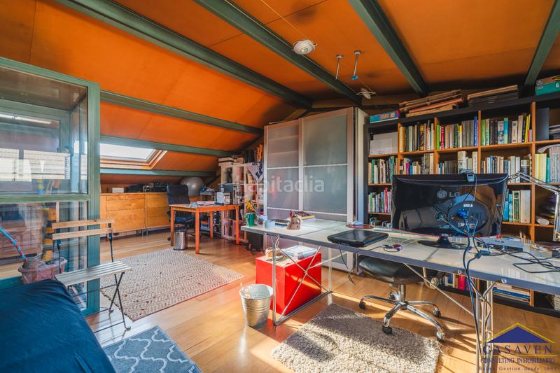 Foto 37e9b83d-5be9-425c-bb72-185afae0d419. Chalet  con terraza y jardin en Ciudad Jardín Madrid