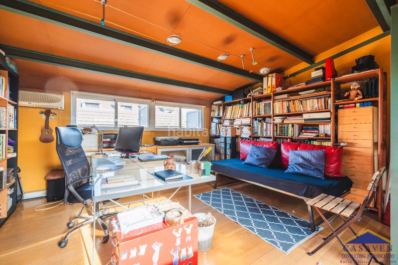 Foto 71f0c108-8f7c-41b4-a654-27be0a023619. Chalet  con terraza y jardin en Ciudad Jardín Madrid