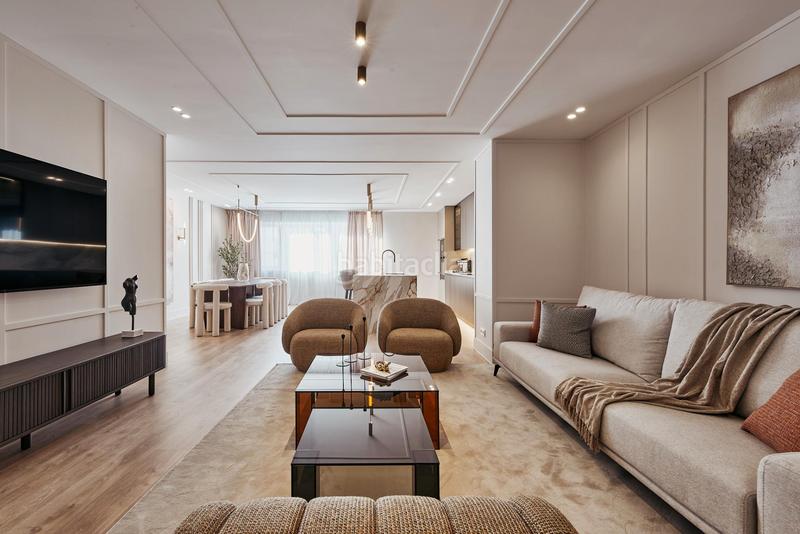 Foto 42c1ec81-7687-4b3e-a187-54c76a7801c2. Pis amb calefacció aparcament a Lista Madrid