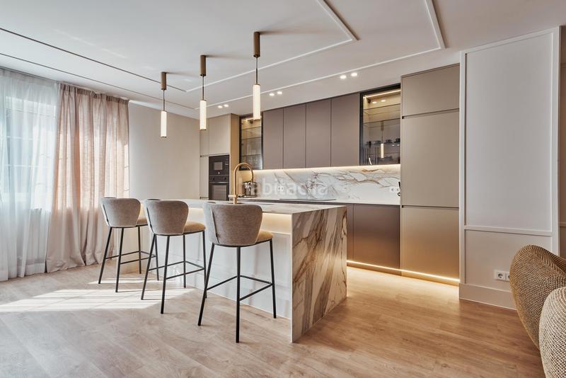 Foto 4a4a8026-a8bc-43f7-86f0-c6f39262421c. Pis amb calefacció aparcament a Lista Madrid