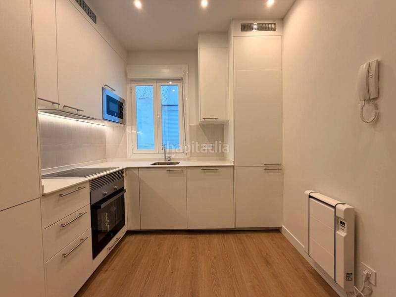 Foto 69501e93-e381-48d7-8db5-84485518c4cf. Flat with heating in Arapiles Madrid