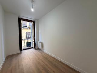 Appartement  Calle de calvo asensio. Vivienda exterior con terraza