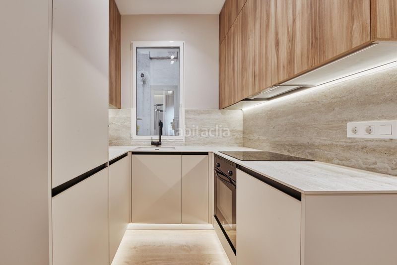 Foto bba79d25-1dfe-4343-8e2b-1cdf21ecdd97. Pis amb calefacció a Lista Madrid