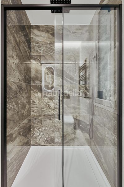 Foto 048936eb-8a08-4797-b7d8-5b0db148d8af. Pis amb calefacció a Almagro Madrid