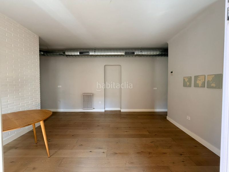 Foto 4ce8ec4b-c6e0-4daa-80f8-8b96d898ca51. Pis amb calefacció a Adelfas Madrid