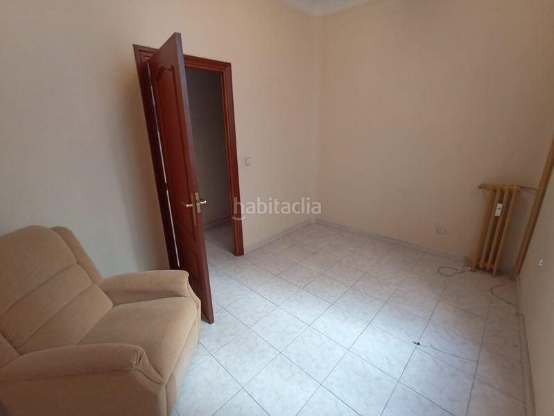 Foto d1e23133-e772-477e-b25f-2cecf4c55d40. Pis amb calefacció a Argüelles Madrid