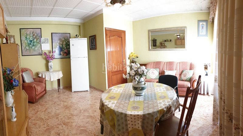 Foto 611f7f51-09b9-4eb1-a2b3-129002925e50. Edificio in Veredillas Torrejón de Ardoz