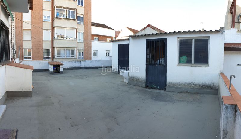 Foto c4af589a-4972-45a5-aa14-9dea445d771a. Edificio in Veredillas Torrejón de Ardoz