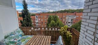 Lloguer Pis  Travesía de iván de vargas. Luminoso piso exterior en quinta planta con terraza