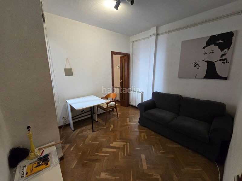 Foto d6094912-686e-40c0-adb3-c45639296110. Flat in Pacífico Madrid