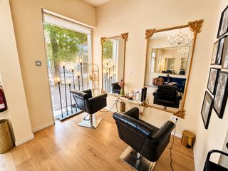 Transfer Business premise in Avenida de menéndez pelayo 36. ¡oportunidad de negocio en una ubicación privilegiada!